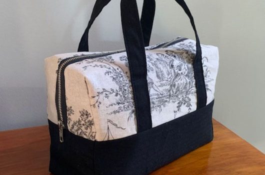 free_sewing_pattern_2040_mini_boston_bag_trish_newbery